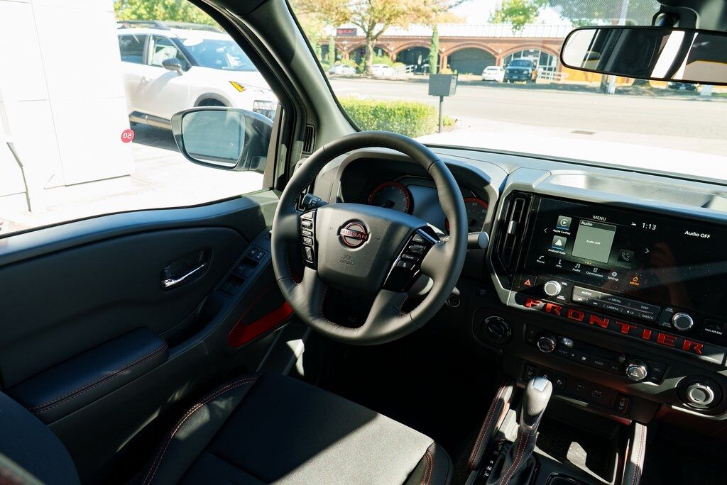 2025 Nissan Frontier PRO-4X Beaverton OR