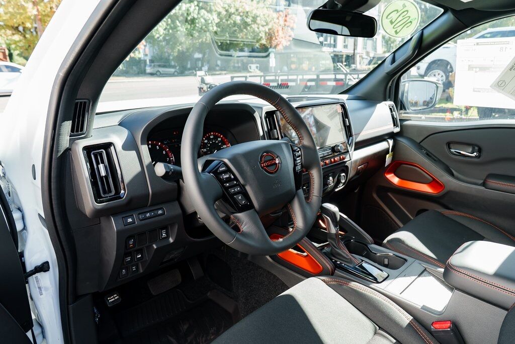 2025 Nissan Frontier PRO-4X Beaverton OR