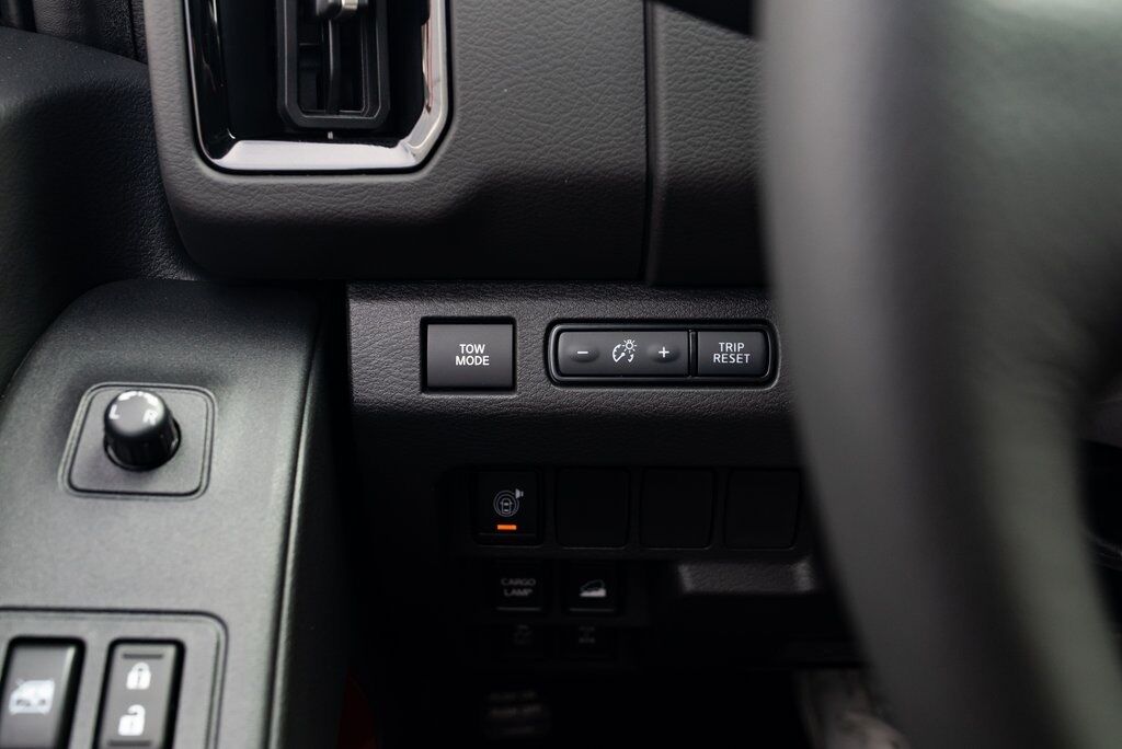 2025 Nissan Frontier PRO-4X Beaverton OR