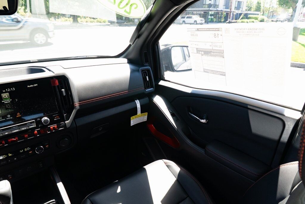 2025 Nissan Frontier PRO-4X Beaverton OR