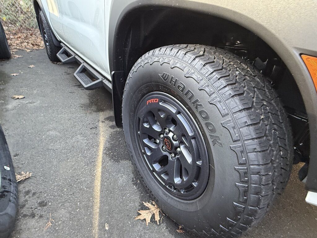 2025 Nissan Frontier PRO-4X Beaverton OR