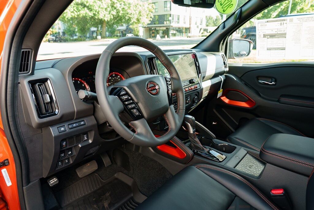 2025 Nissan Frontier PRO-4X Beaverton OR