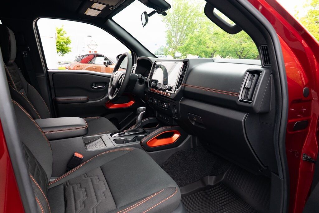 2025 Nissan Frontier PRO-4X Beaverton OR