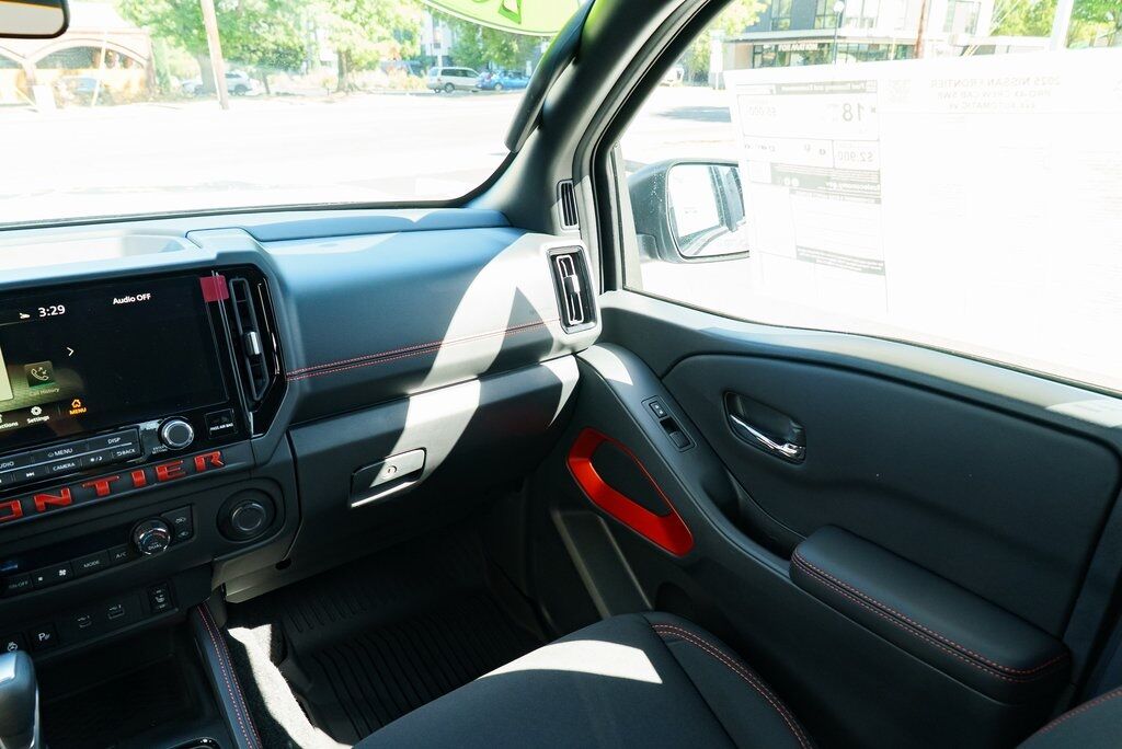 2025 Nissan Frontier PRO-4X Beaverton OR