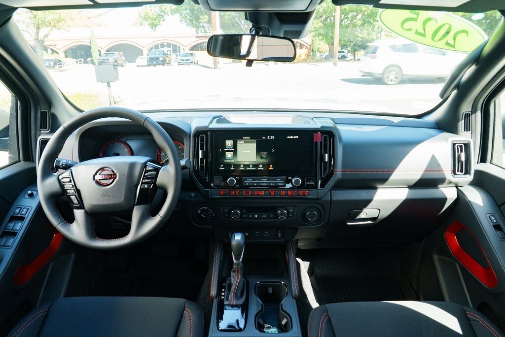 2025 Nissan Frontier PRO-4X Beaverton OR