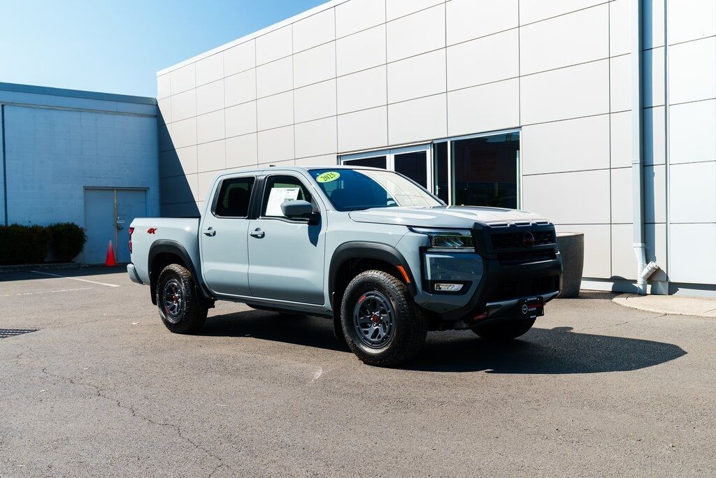 2025 Nissan Frontier PRO-4X Beaverton OR