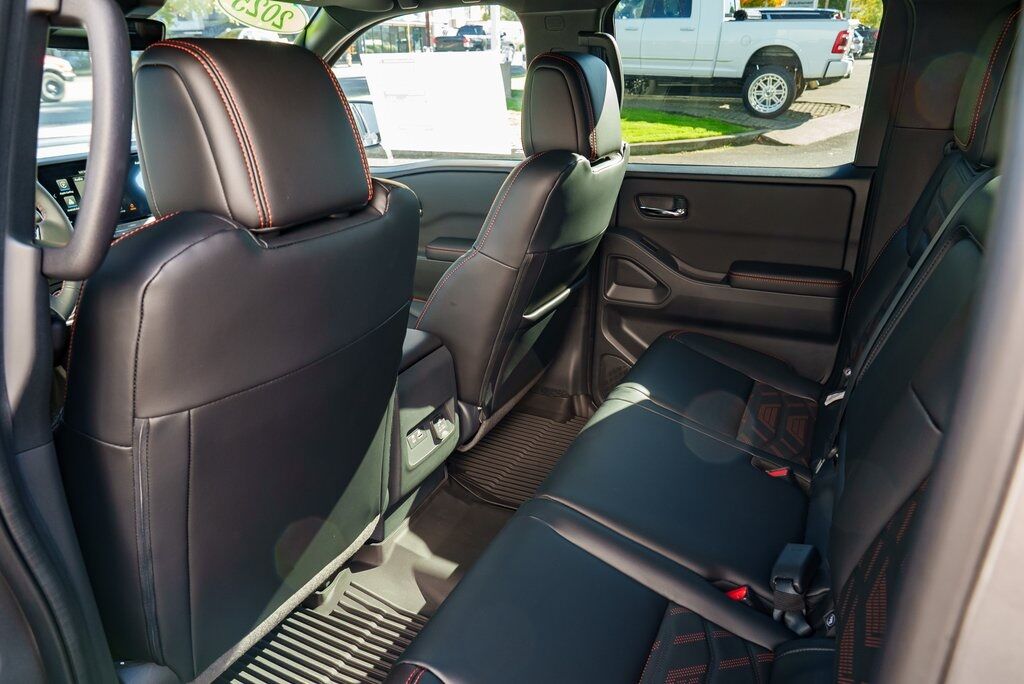 2025 Nissan Frontier PRO-4X Beaverton OR