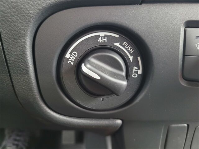 2025 Nissan Frontier PRO-4X Roseville CA