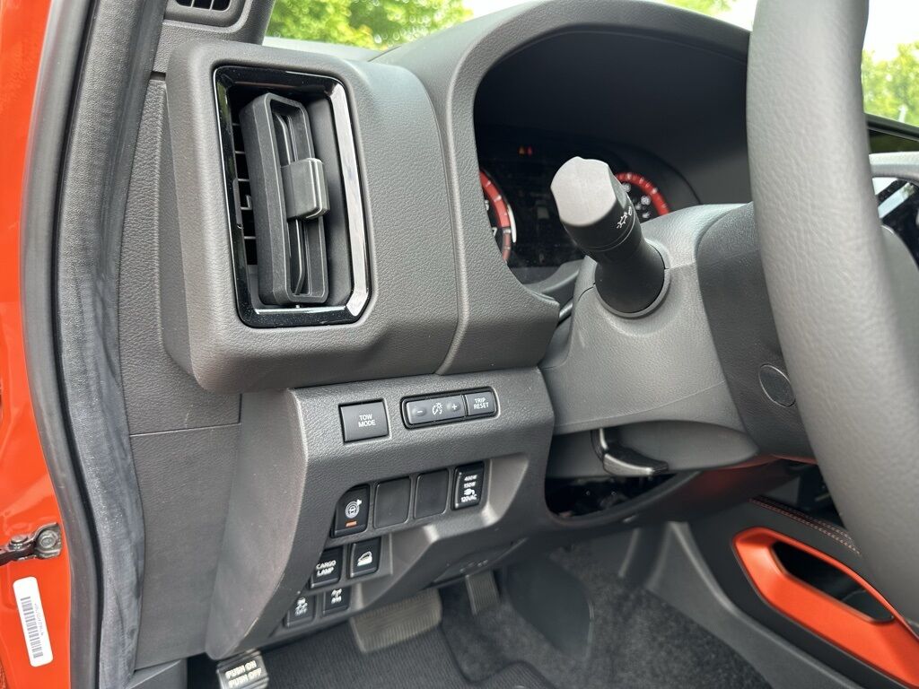 2025 Nissan Frontier PRO-4X w/Convenience &amp; Fender Audio Pkg San Clemente CA
