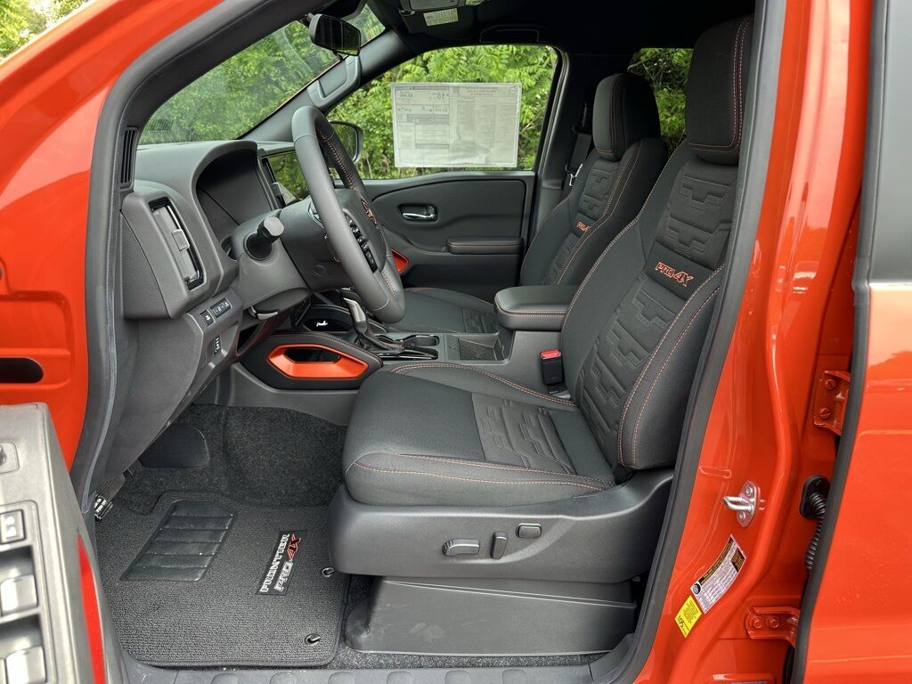 2025 Nissan Frontier PRO-4X w/Convenience &amp; Fender Audio Pkg San Clemente CA