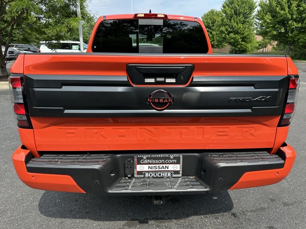 2025 Nissan Frontier PRO-4X w/Convenience &amp; Fender Audio Pkg San Clemente CA