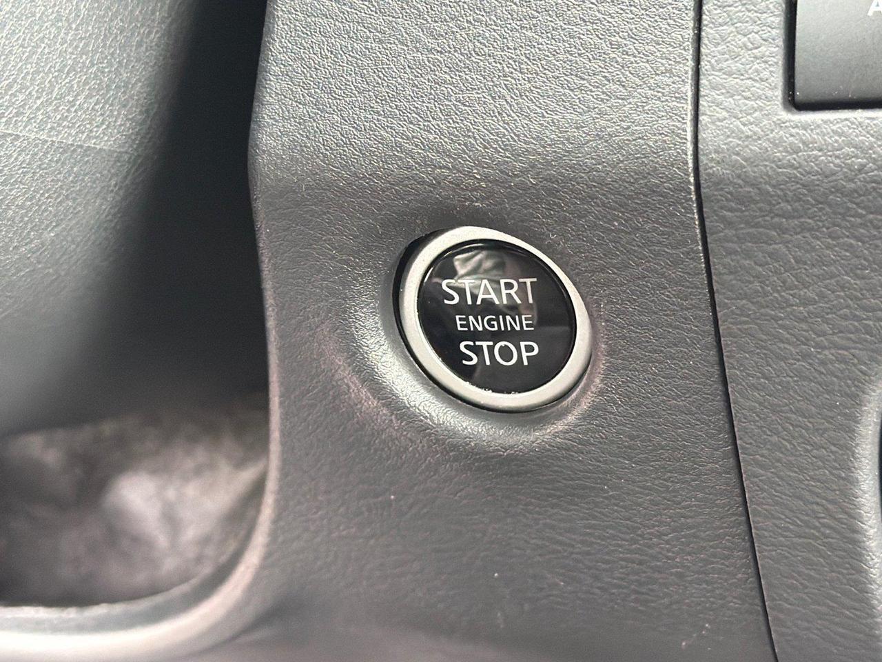 2025 Nissan Frontier PRO-4X Hagerstown MD