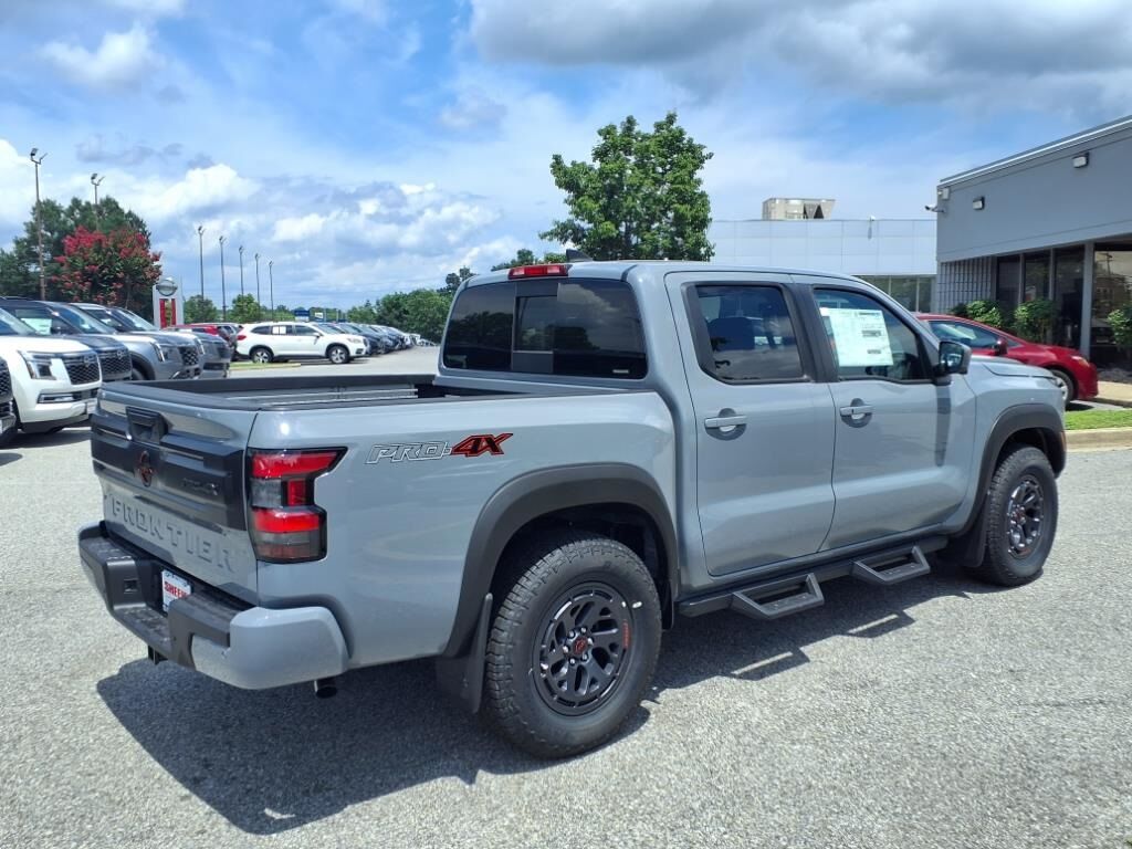 2025 Nissan Frontier PRO-4X Waldorf MD