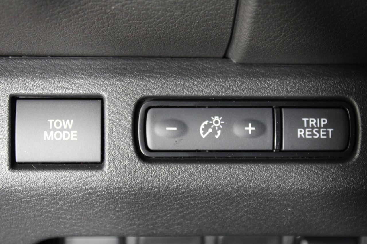 2025 Nissan Frontier PRO-4X Manassas VA