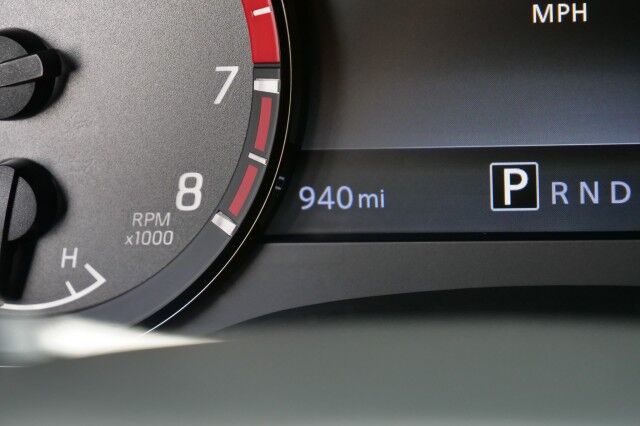 2025 Nissan Frontier PRO-X / 3.8L V6 / Bilstein Shocks / PRO Alloy Wheels! High Point NC