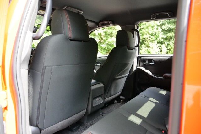 2025 Nissan Frontier PRO-X / 3.8L V6 / Bilstein Shocks / PRO Alloy Wheels! High Point NC