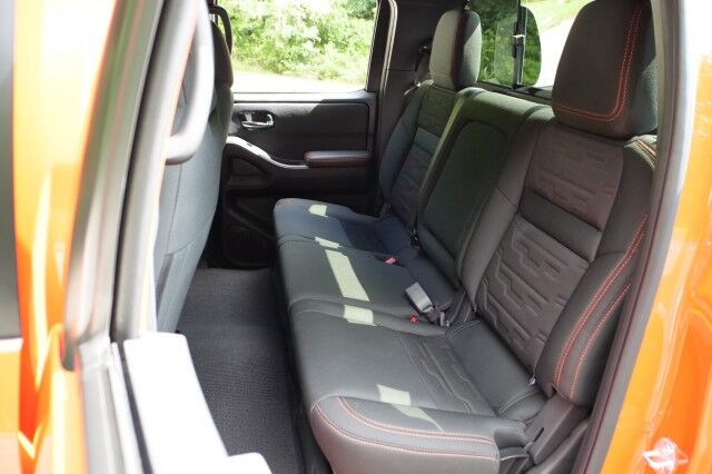 2025 Nissan Frontier PRO-X / 3.8L V6 / Bilstein Shocks / PRO Alloy Wheels! High Point NC