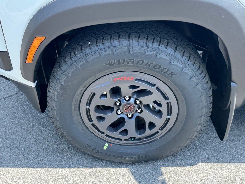 2025 Nissan Frontier PRO-X Johnson City TN