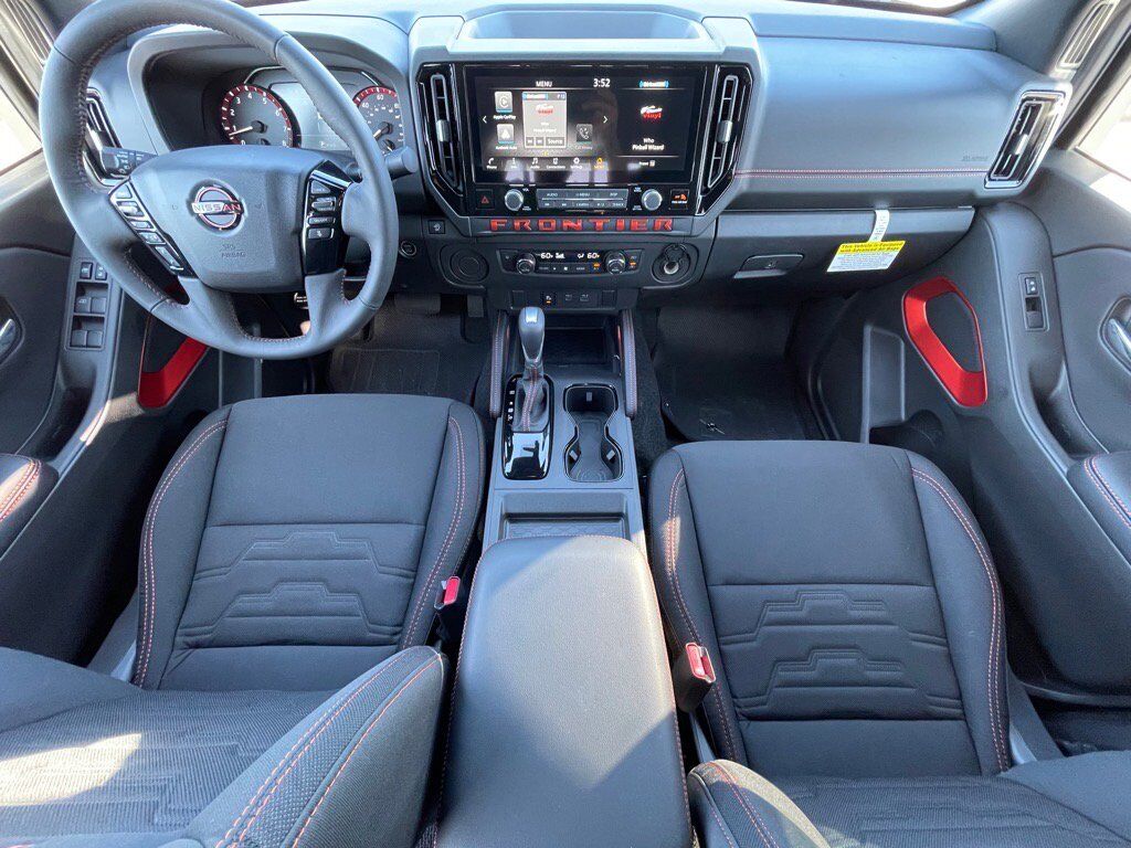 2025 Nissan Frontier PRO-X Oak Ridge TN