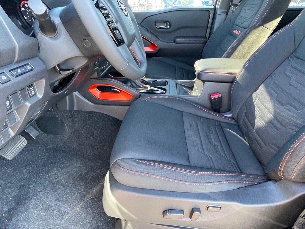 2025 Nissan Frontier PRO-X Oak Ridge TN