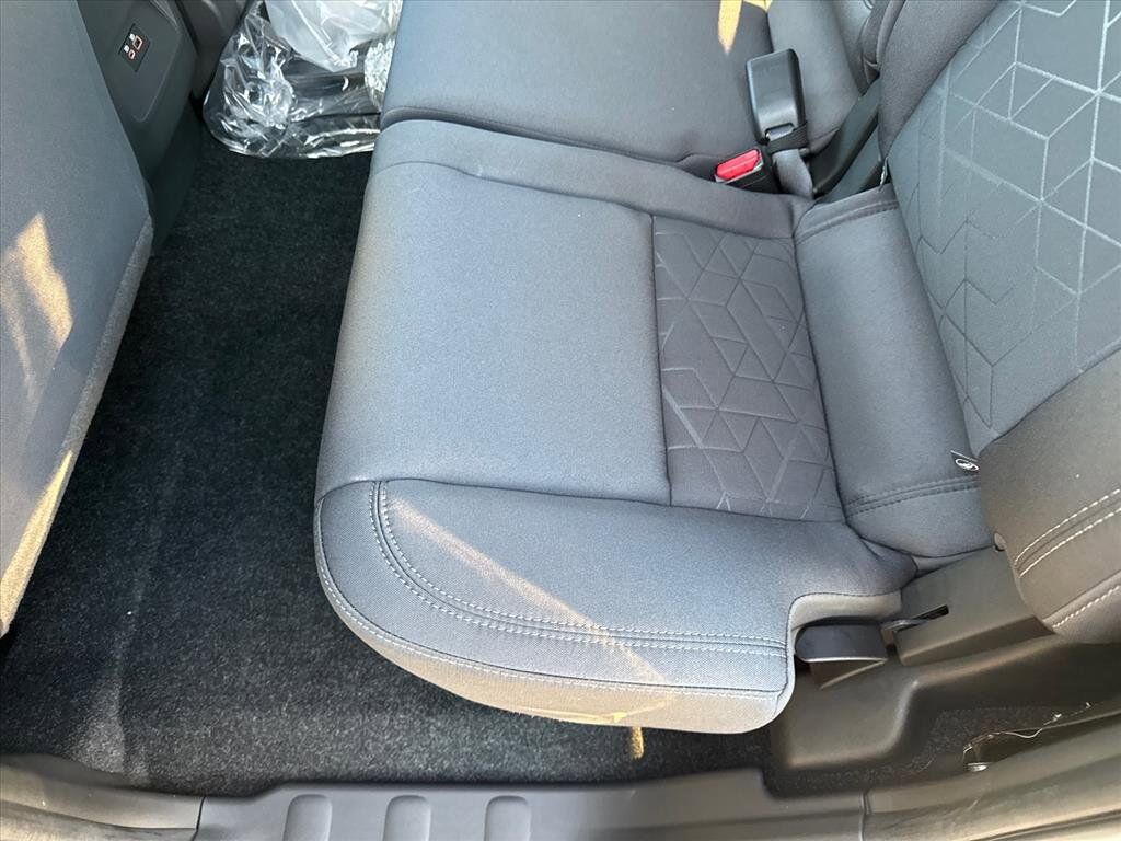 2025 Nissan Frontier SV Johnson City TN