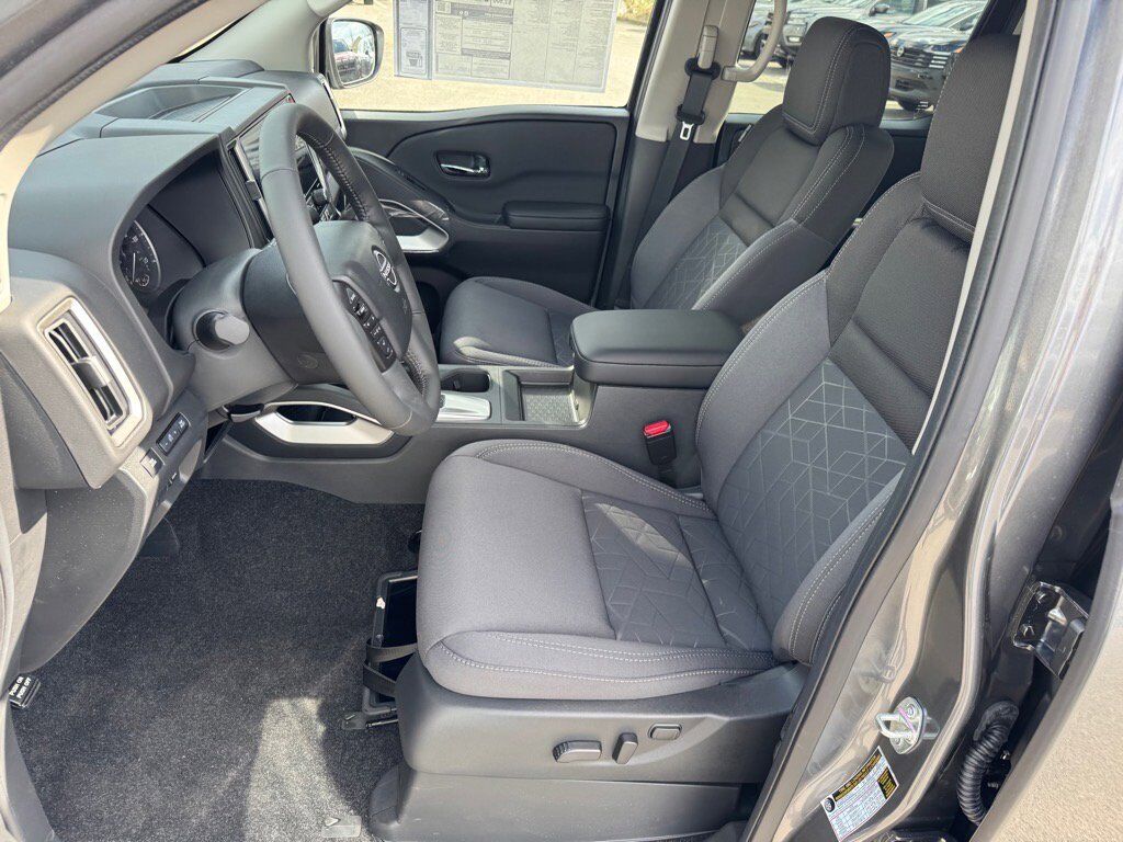 2025 Nissan Frontier SV Johnson City TN