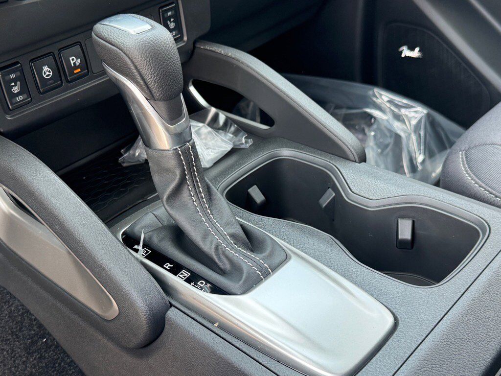 2025 Nissan Frontier SV Johnson City TN