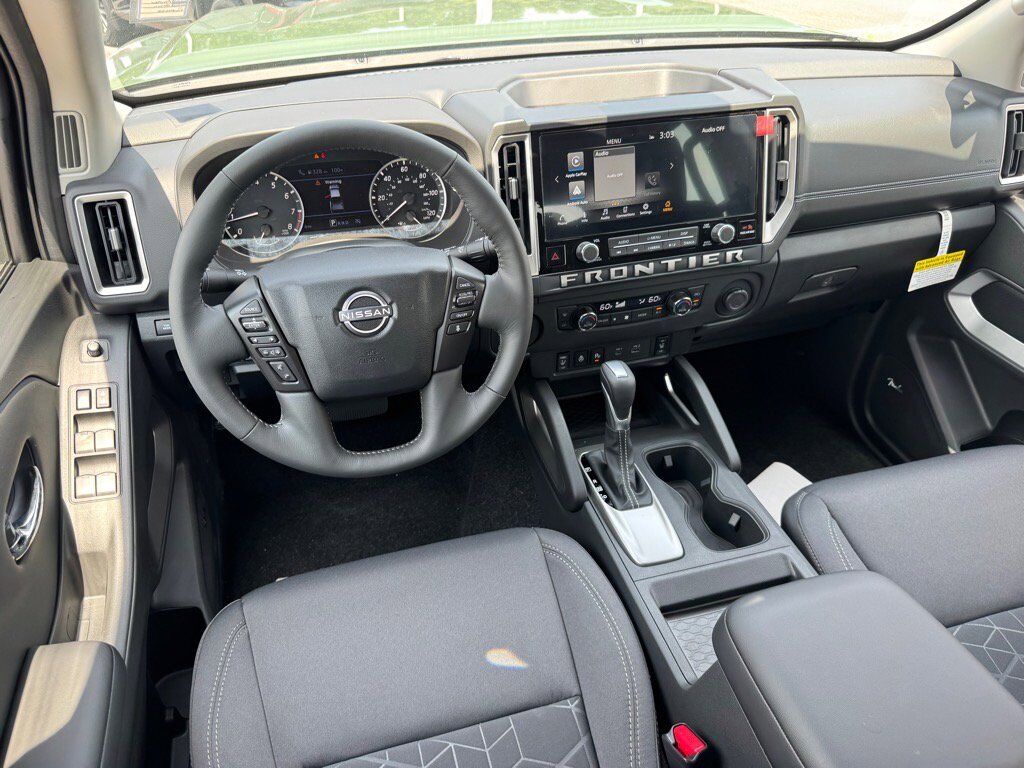 2025 Nissan Frontier SV Johnson City TN
