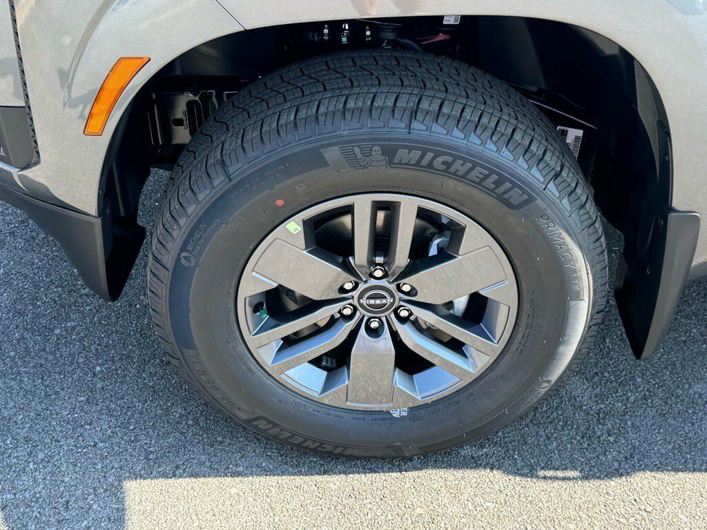 2025 Nissan Frontier SV Johnson City TN