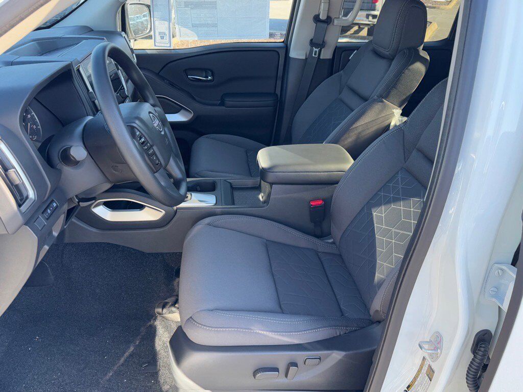 2025 Nissan Frontier SV Johnson City TN