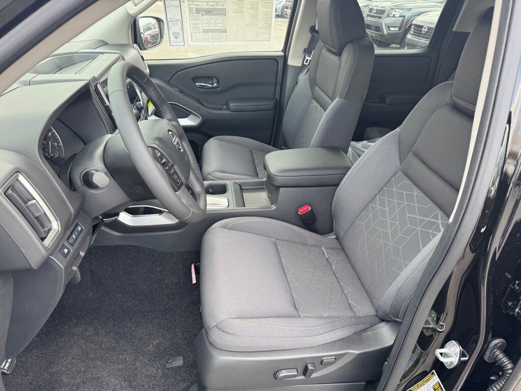 2025 Nissan Frontier SV Johnson City TN