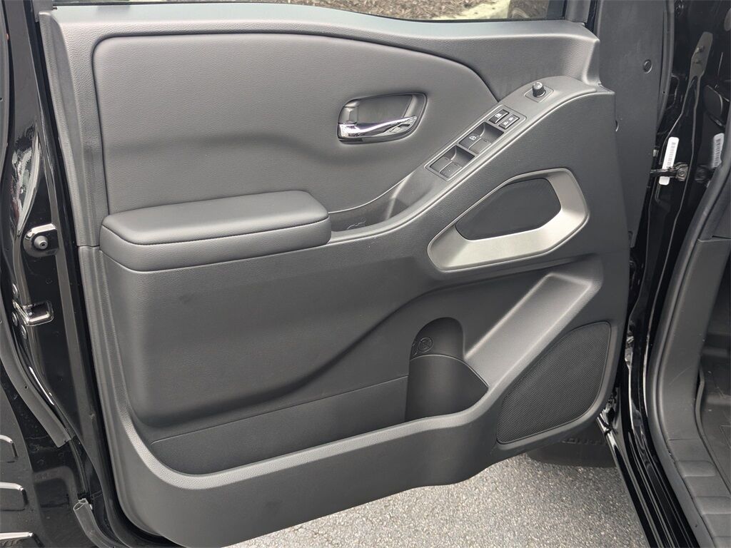 2025 Nissan Frontier SV Kennesaw GA