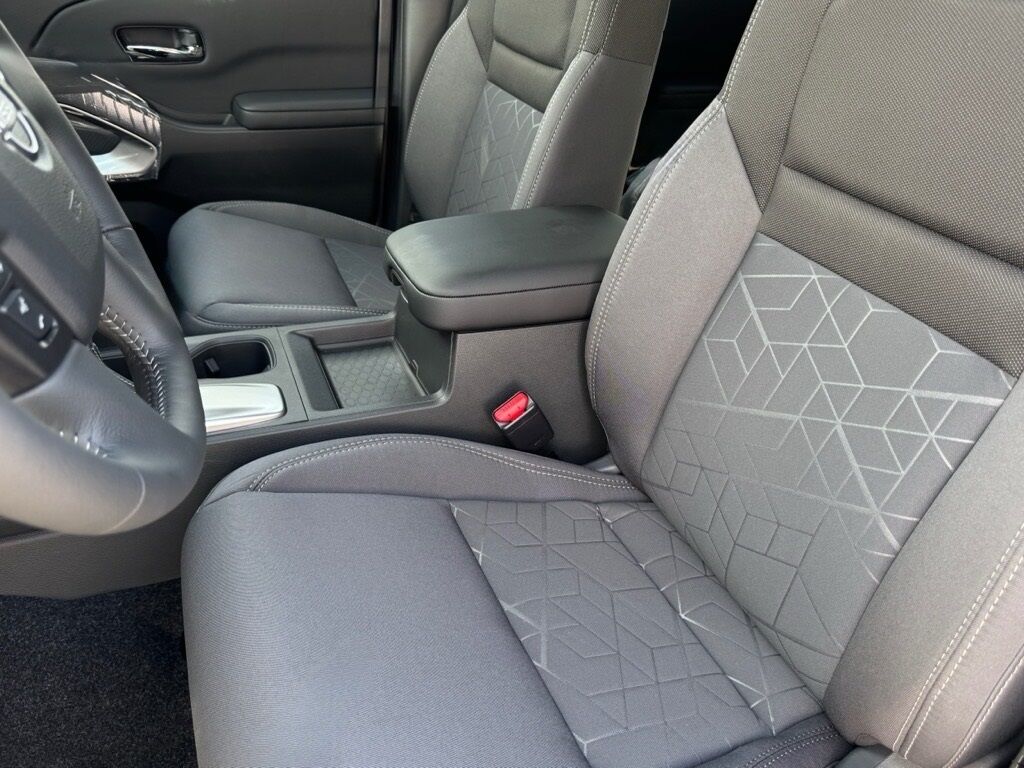 2025 Nissan Frontier SV Morristown TN
