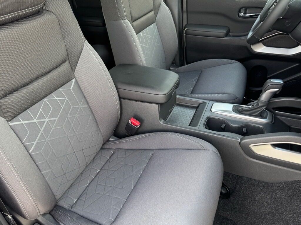 2025 Nissan Frontier SV Morristown TN