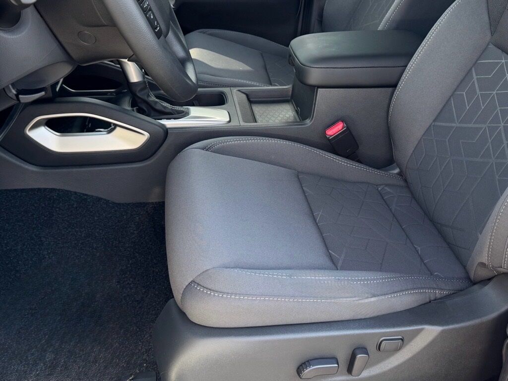 2025 Nissan Frontier SV Morristown TN