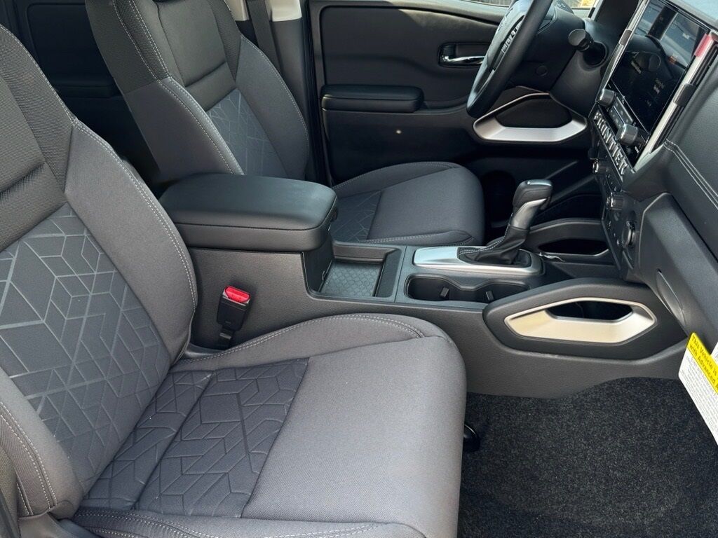 2025 Nissan Frontier SV Morristown TN