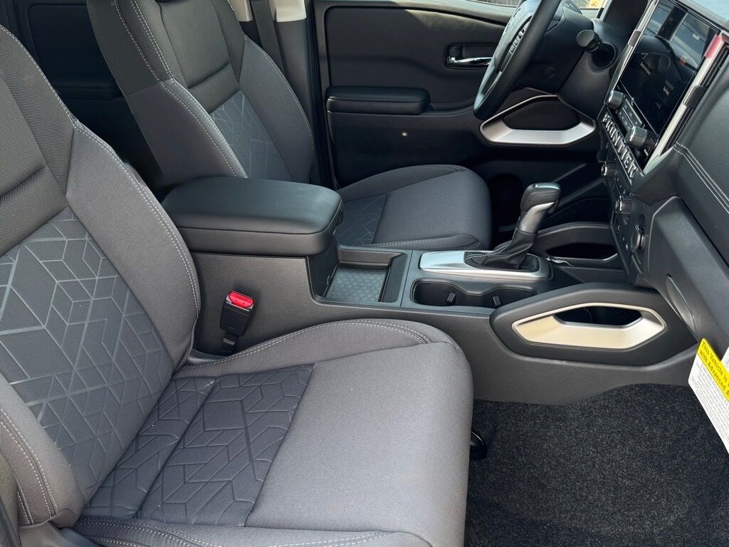 2025 Nissan Frontier SV Morristown TN