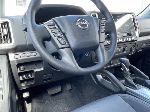 2025 Nissan Frontier SV Oak Ridge TN