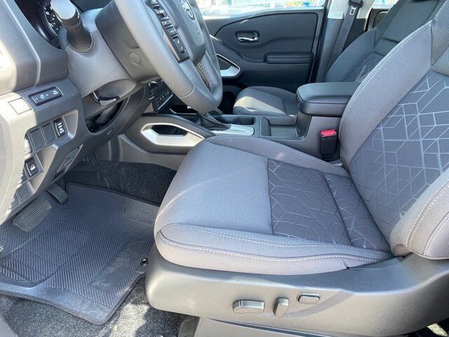 2025 Nissan Frontier SV Oak Ridge TN