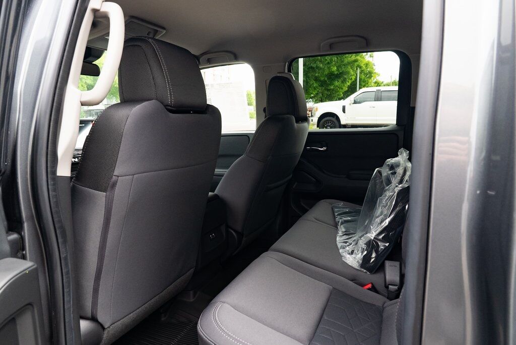 2025 Nissan Frontier SV Beaverton OR