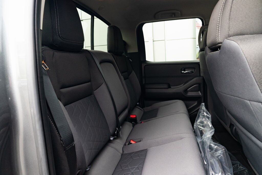 2025 Nissan Frontier SV Beaverton OR