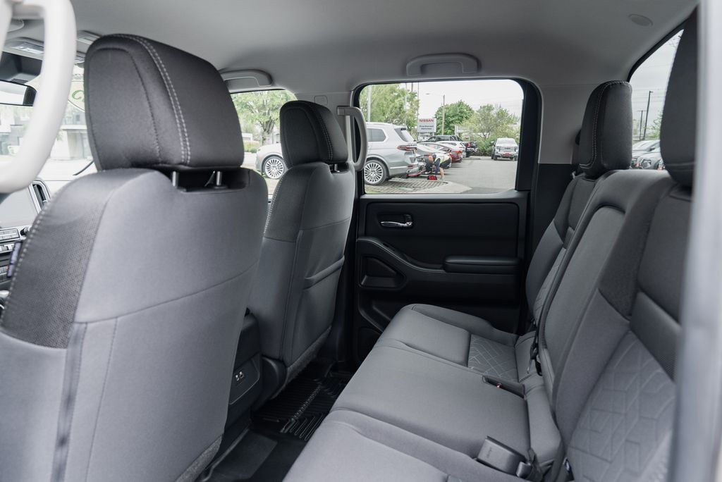 2025 Nissan Frontier SV Beaverton OR