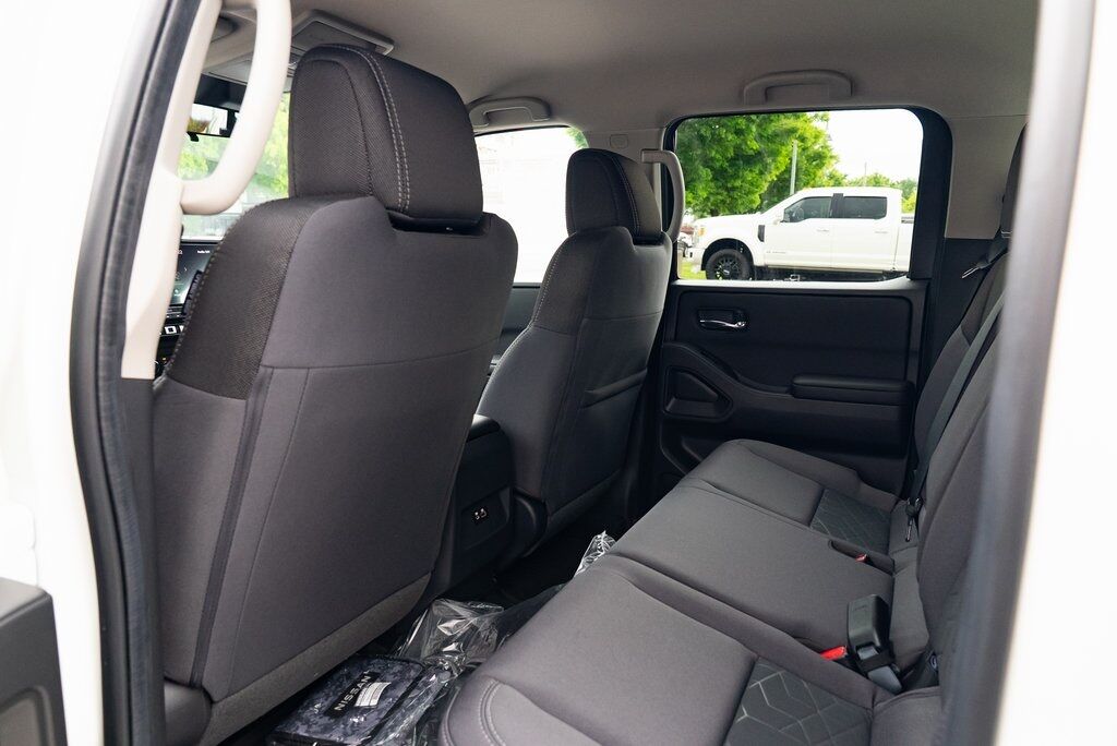 2025 Nissan Frontier SV Beaverton OR