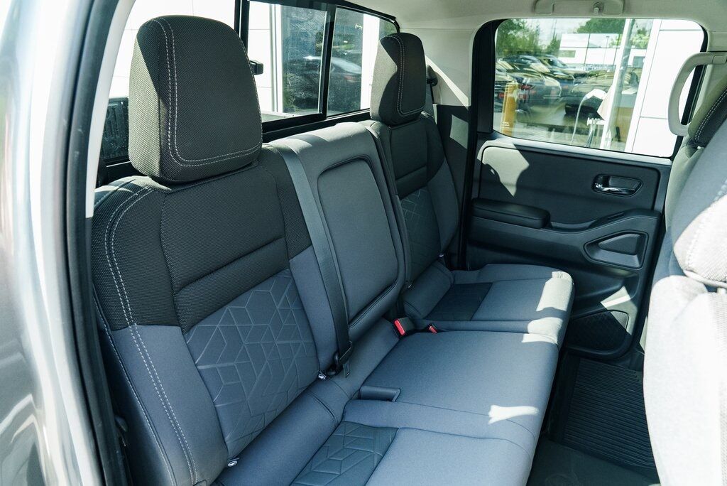 2025 Nissan Frontier SV Beaverton OR