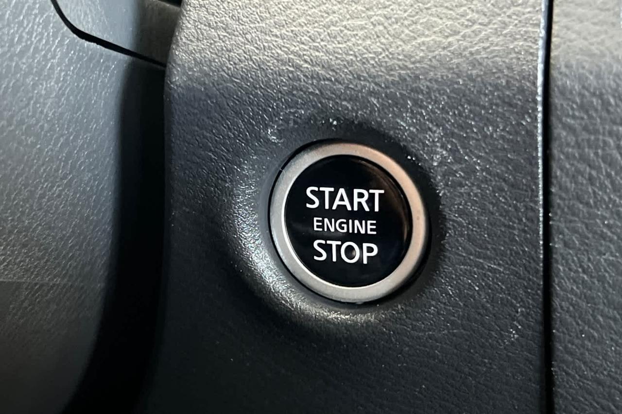 2025 Nissan Frontier SV Roseville CA