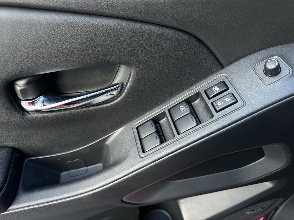 2025 Nissan Frontier SV w/Convenience &amp; Fender Audio Pkg San Clemente CA