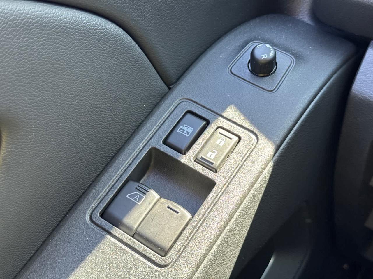 2025 Nissan Frontier SV Dartmouth MA