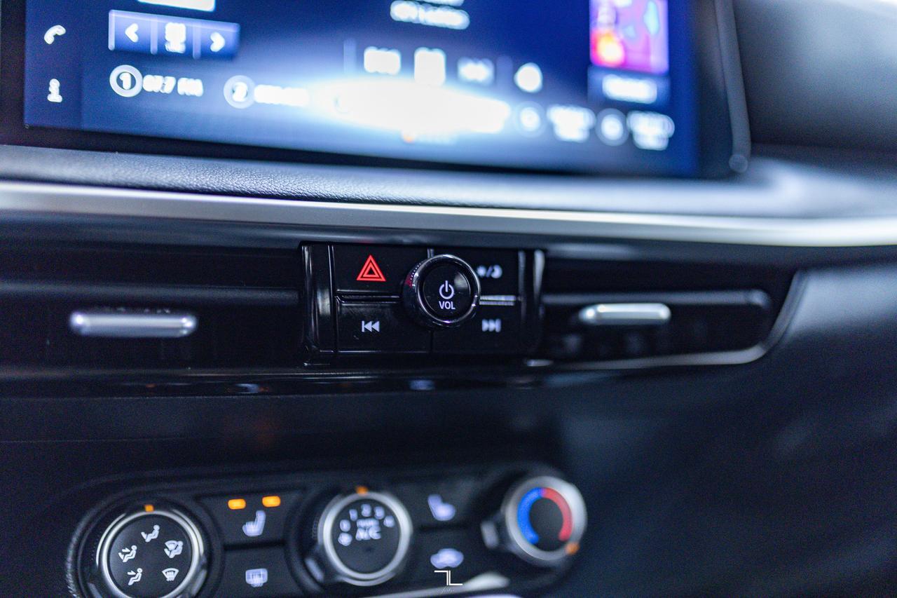 2025 Nissan Kicks AWD S BCam Red Deer AB