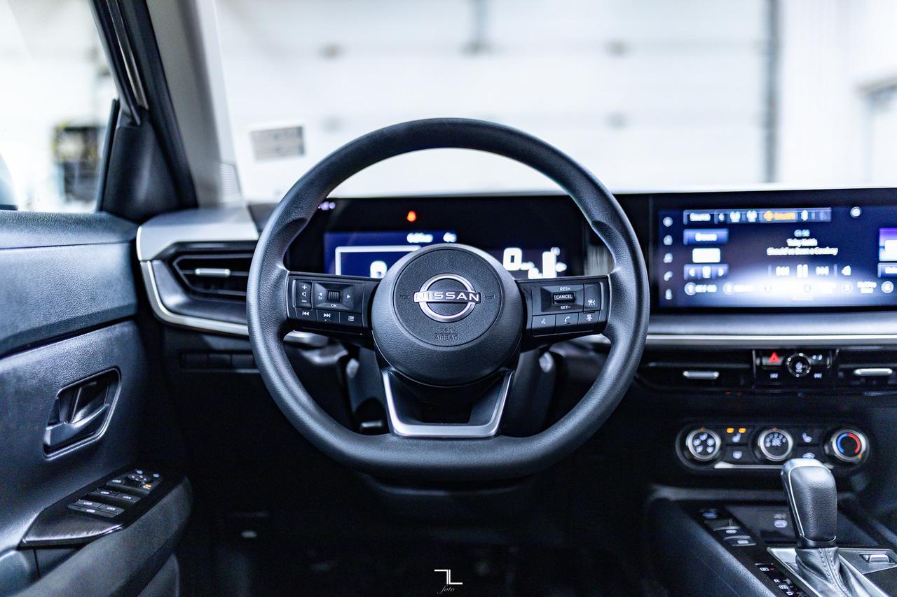 2025 Nissan Kicks AWD S BCam Red Deer AB