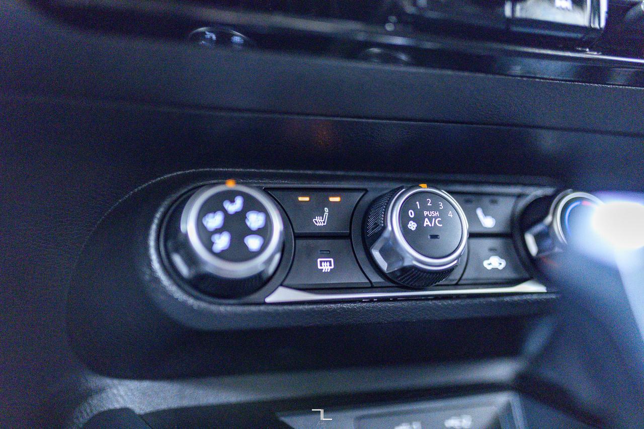 2025 Nissan Kicks AWD S BCam Red Deer AB